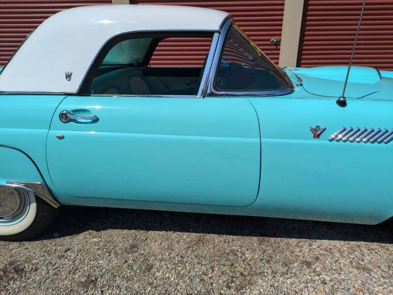 1955 Ford Thunderbird