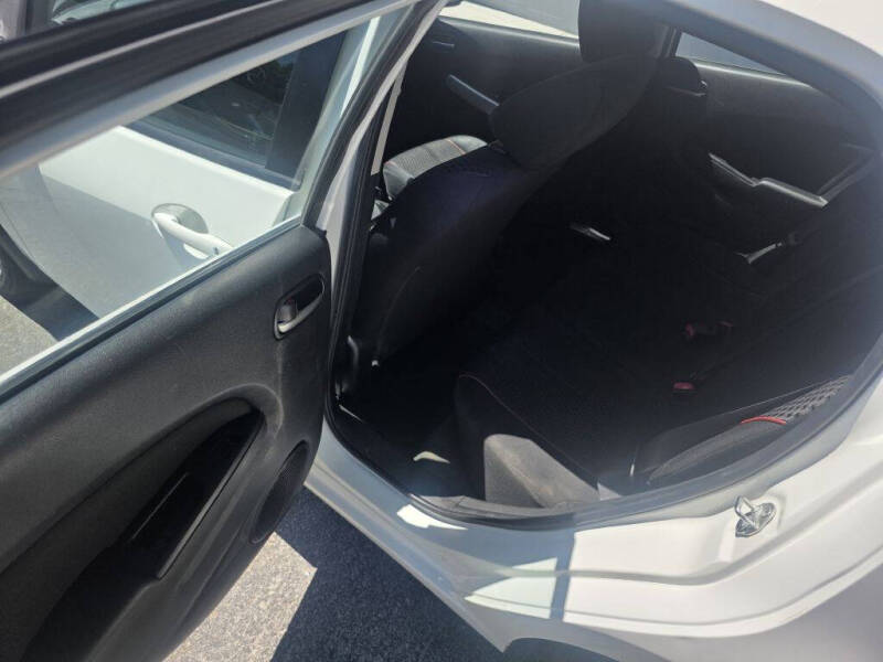2013 Mazda MAZDA2 Touring