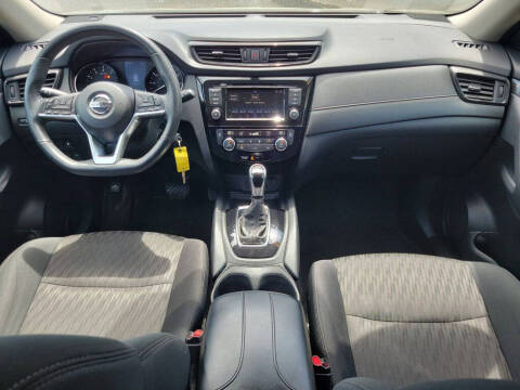 2020 Nissan Rogue