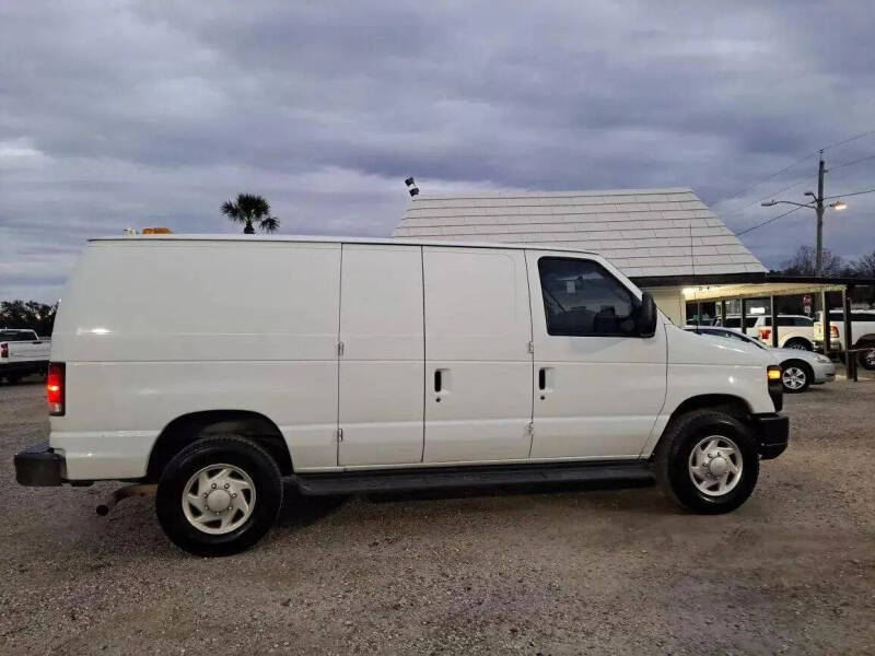 2014 Ford E-Series E-350 SD