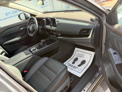 2023 Nissan Rogue SL