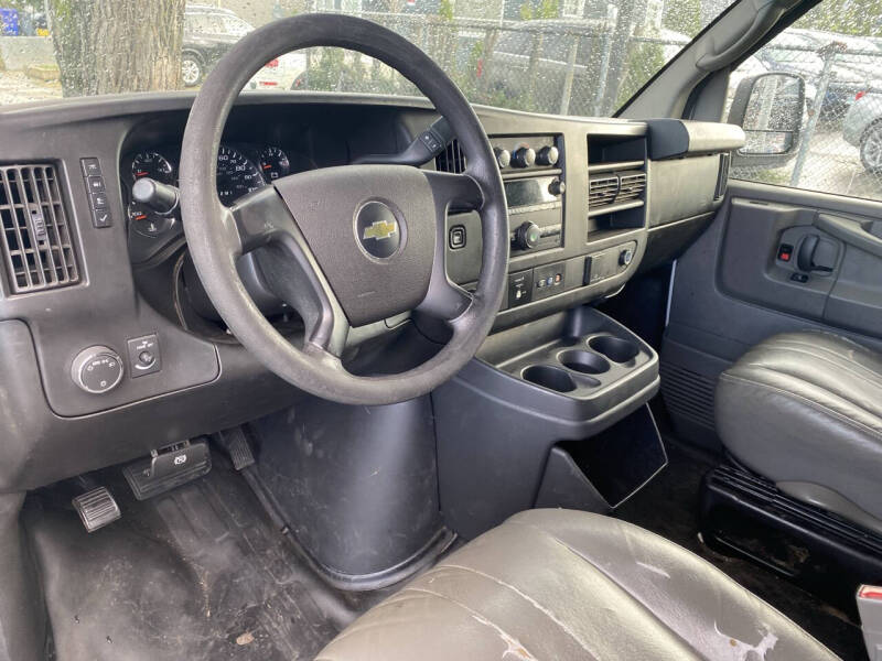 2015 Chevrolet Express 2500