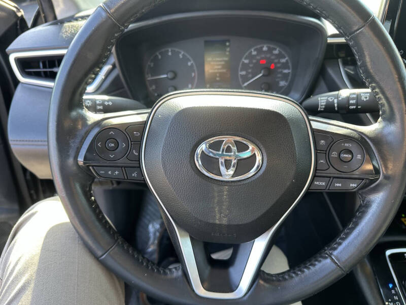 2023 Toyota Corolla Cross LE