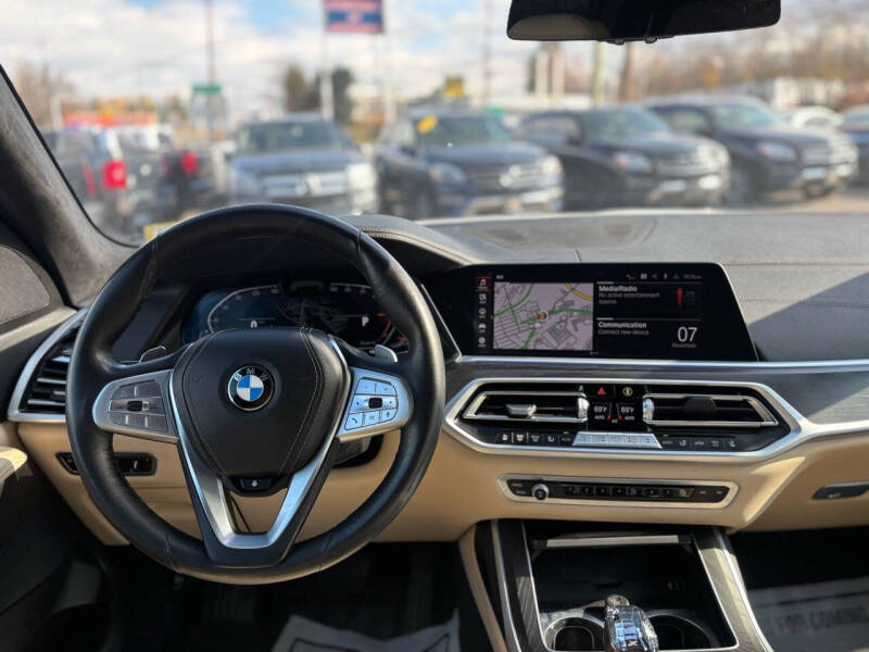 2022 BMW X7 40i photo 77