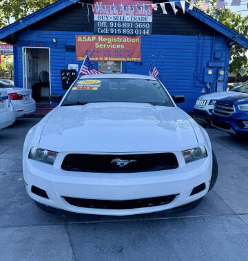2012 Ford Mustang V6