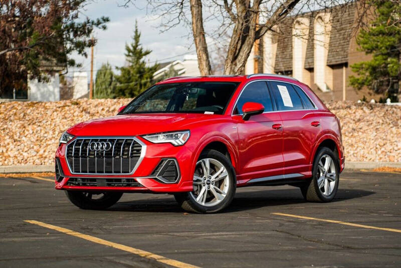 2024 Audi Q3 quattro S line Prem Plus 45 TFSI