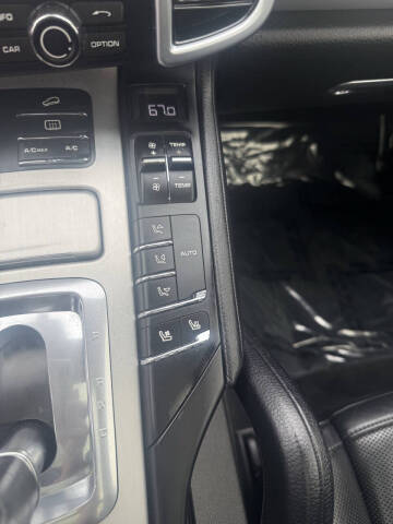 2016 Porsche Cayenne S