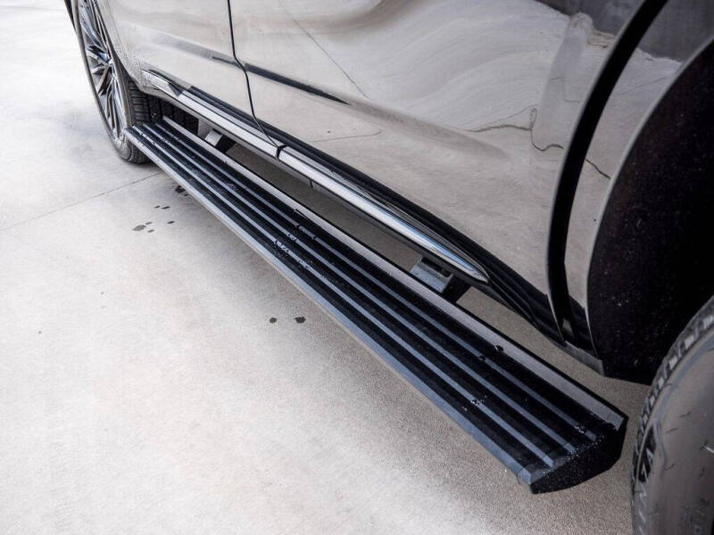 2023 Cadillac Escalade-V