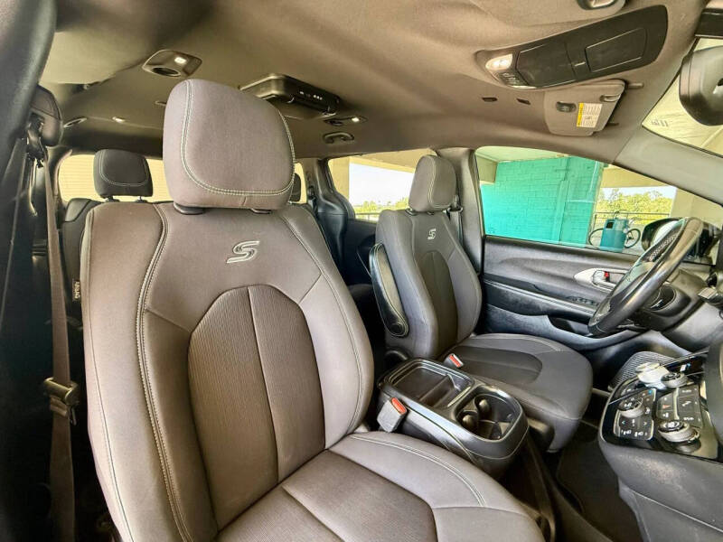 2019 Chrysler Pacifica Touring Plus