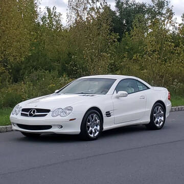 2003 Mercedes-Benz SL-Class for sale at R & R AUTO SALES in Poughkeepsie NY