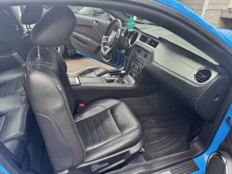 2011 Ford Mustang V6 Premium