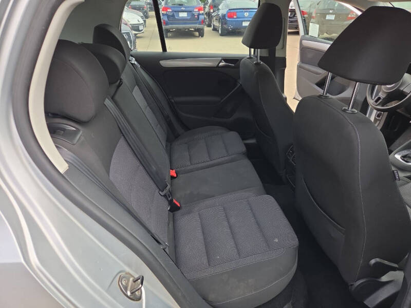 2012 Volkswagen Golf 2.5L PZEV