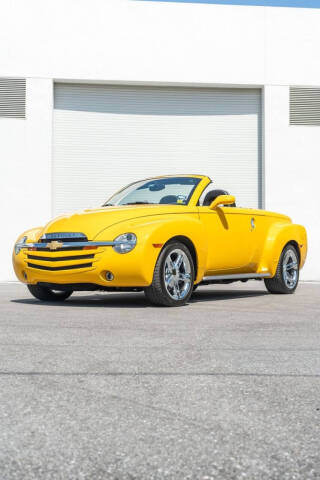 2004 Chevrolet SSR LS