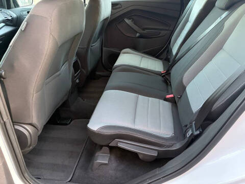 2017 Ford Escape S