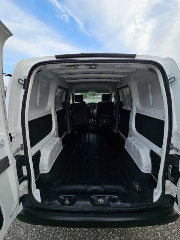 2015 Nissan NV200 S