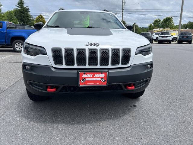 2022 Jeep Cherokee Trailhawk