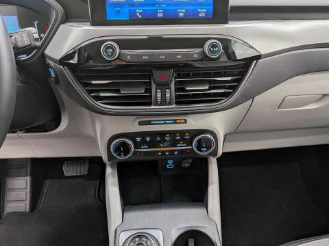 2023 Ford Escape Hybrid Active