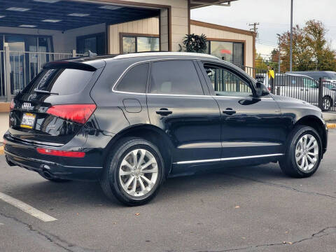 2016 Audi Q5 2.0T quattro Premium Plus