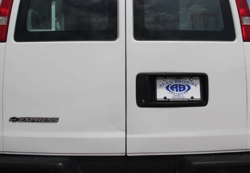 2017 Chevrolet Express 2500