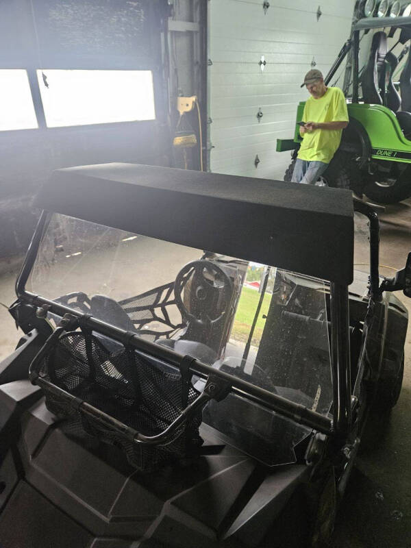 2012 Polaris Razor 170