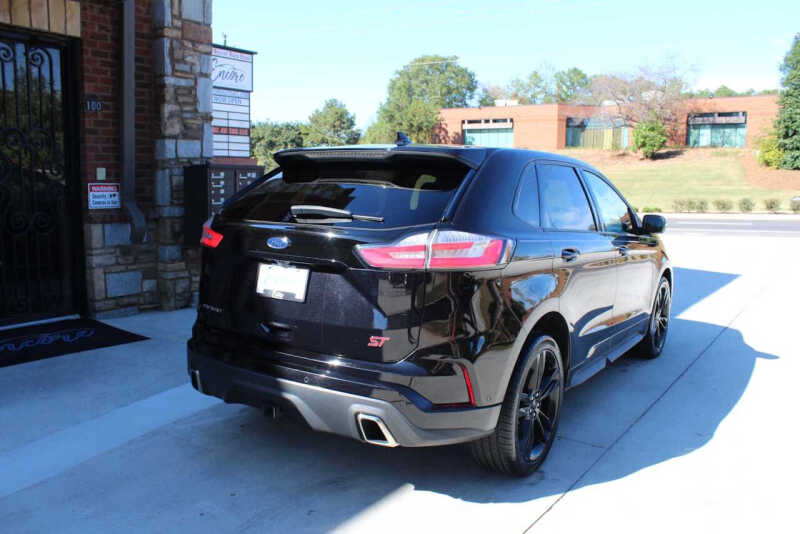 2019 Ford Edge ST