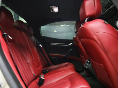 2021 Maserati Ghibli GranLusso