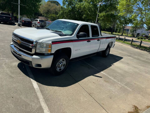 2014 Chevrolet Silverado 2500 for sale at CHANCELLOR'S AUTODEALZ in Lafayette LA