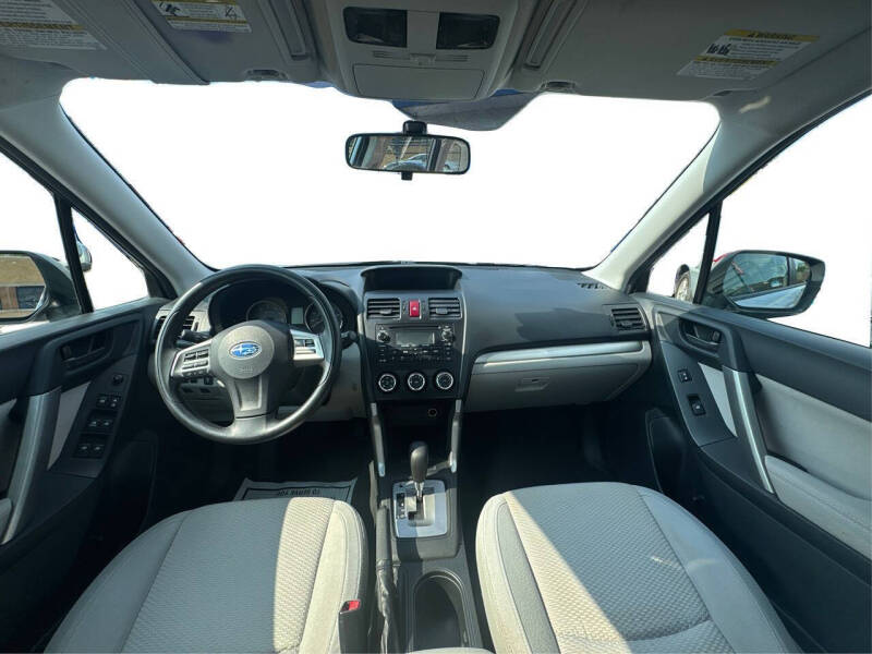 2014 Subaru Forester 2.5i