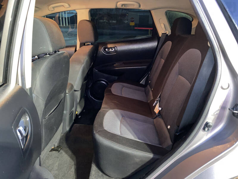 2013 Nissan Rogue SV