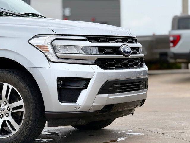 2023 Ford Expedition XLT