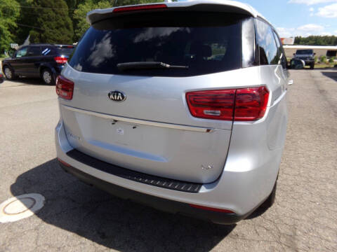 2019 Kia Sedona LX