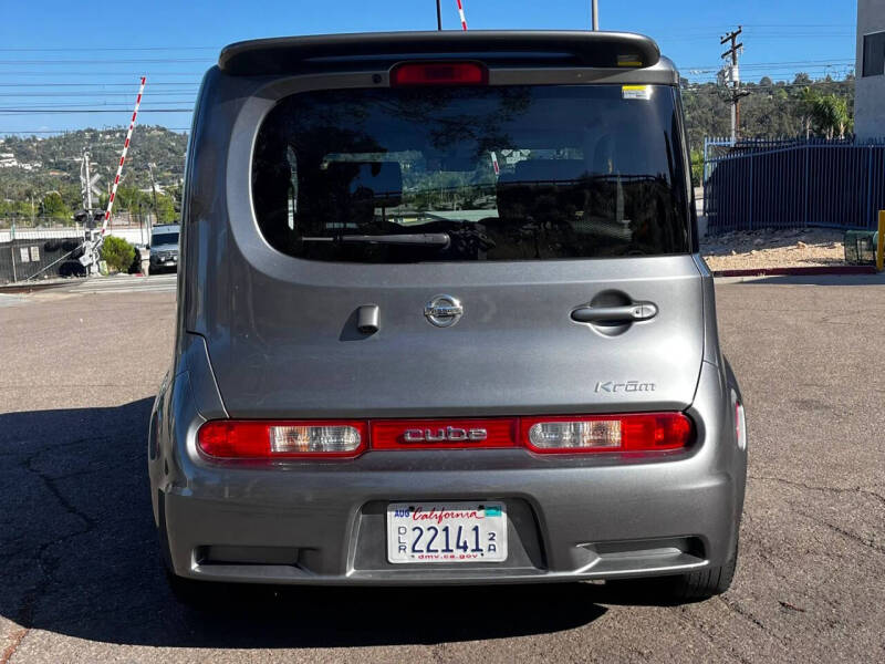 2010 Nissan cube