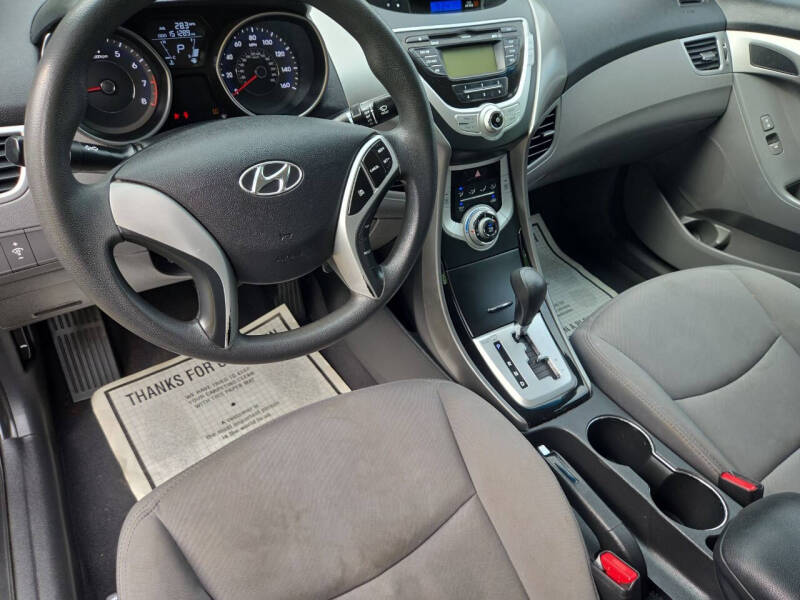 2012 Hyundai Elantra GLS