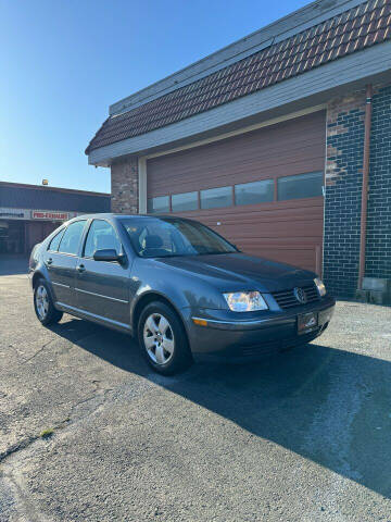 2004 Volkswagen Jetta for sale at DC MOTORS LLC in Auburn WA