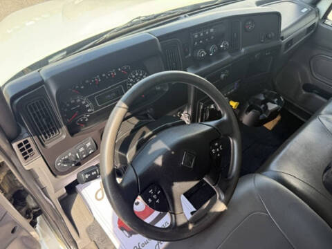 2002 Sterling M7500 Acterra