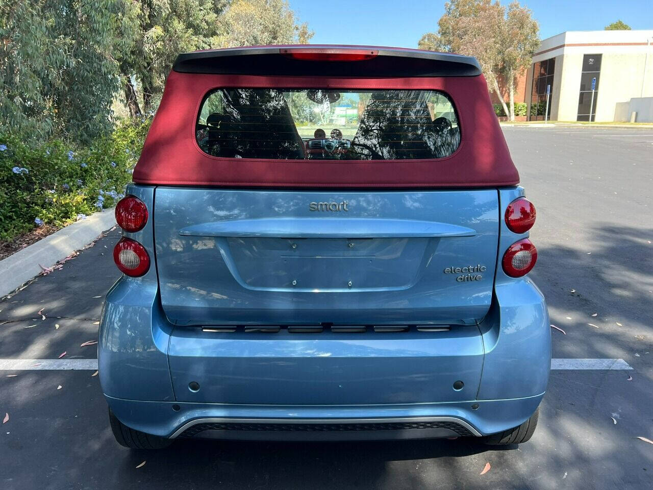 2013 Smart fortwo electric drive for sale at Martyn Motors in San Diego, CA