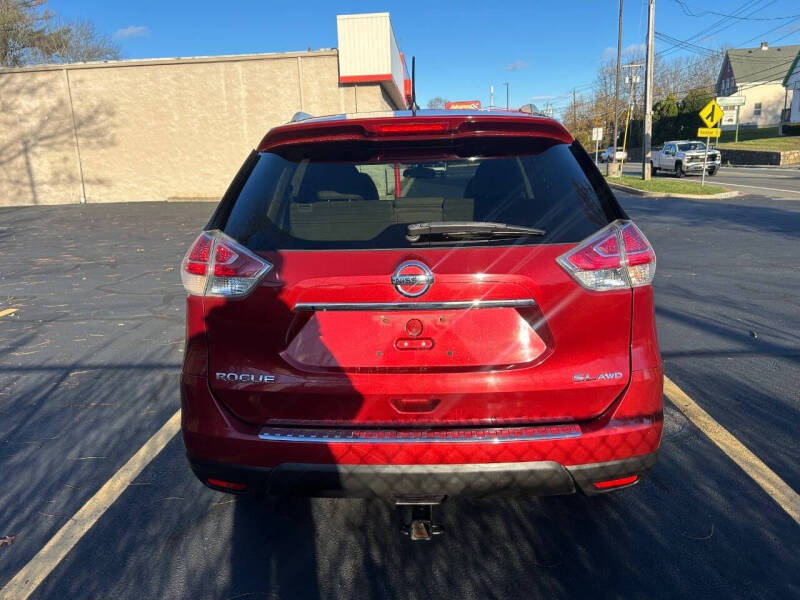2016 Nissan Rogue SL