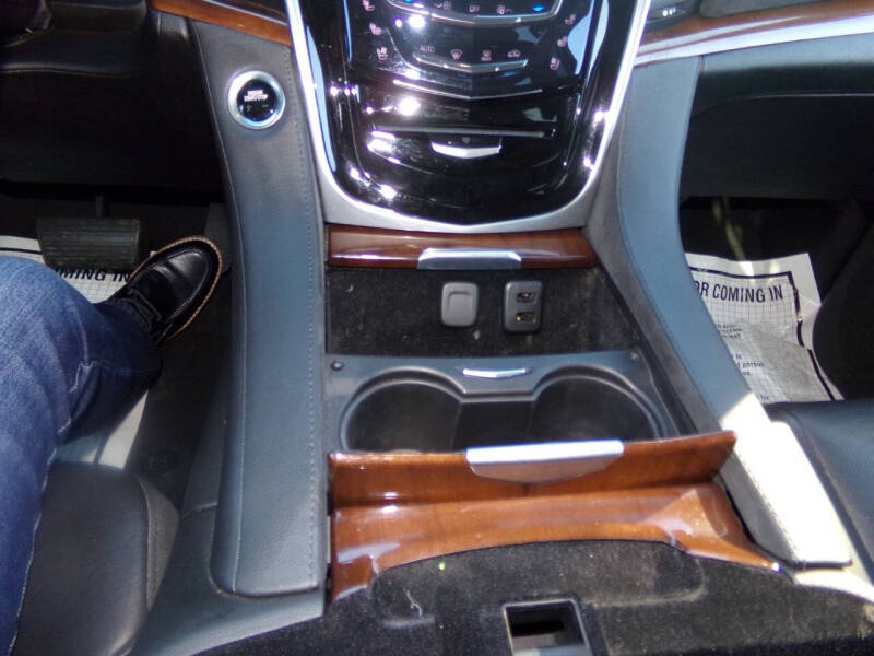 2019 Cadillac Escalade ESV Luxury