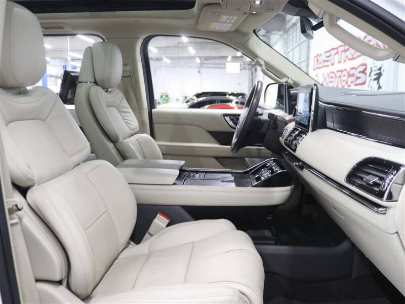 2021 Lincoln Navigator L Reserve