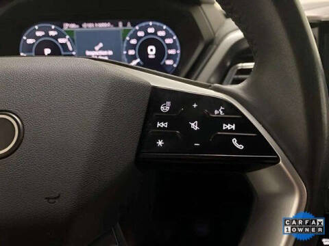 2024 Audi Q4 e-tron quattro Premium Plus 50