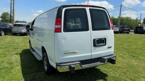 2024 GMC Savana 2500