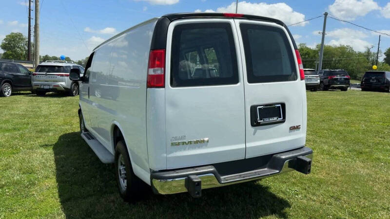 2024 GMC Savana 2500