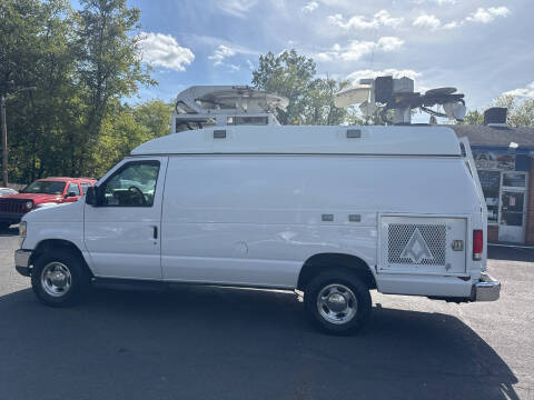 2014 Ford E-Series E-350 SD