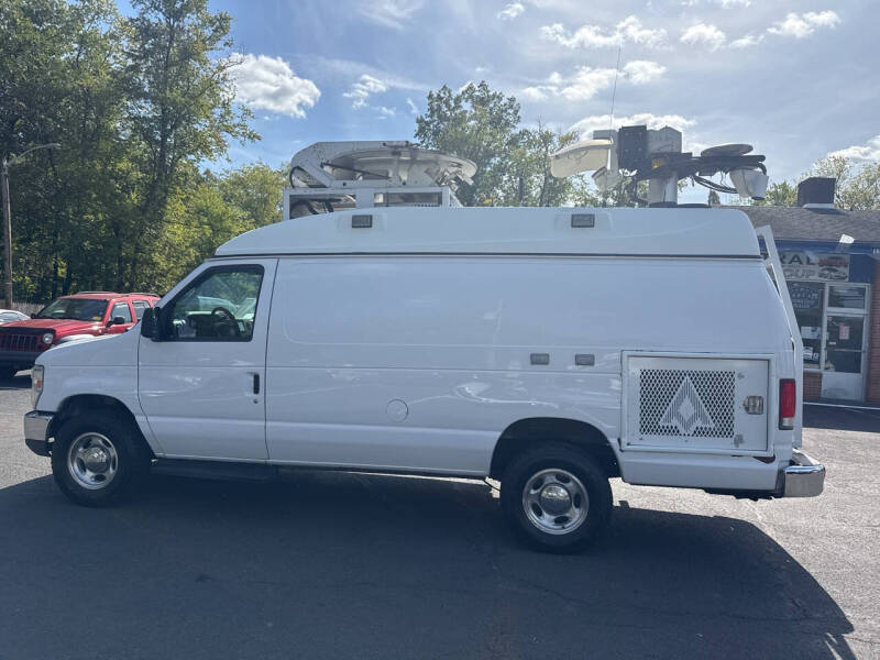 2014 Ford E-Series E-350 SD