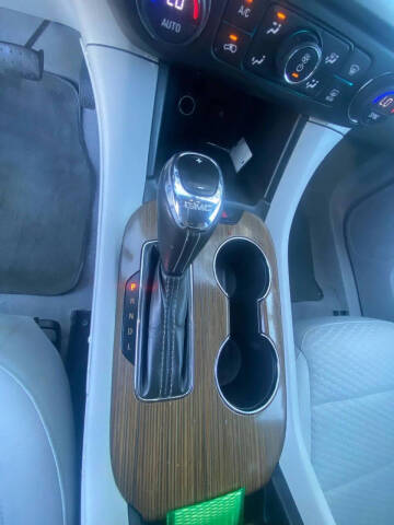 2017 GMC Acadia SLE-1