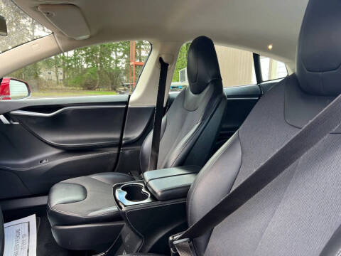 2015 Tesla Model S