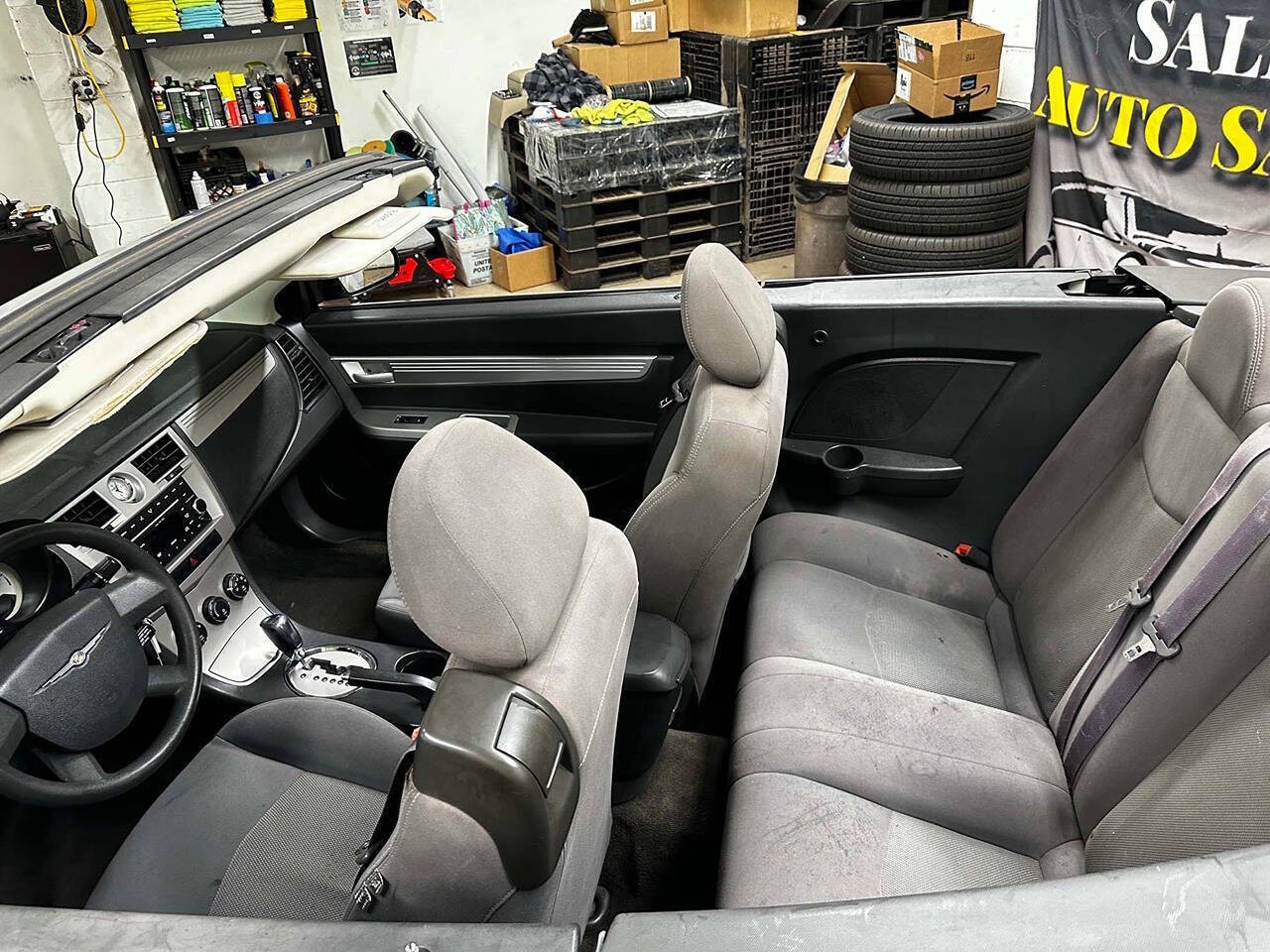 2009 Chrysler Sebring 30