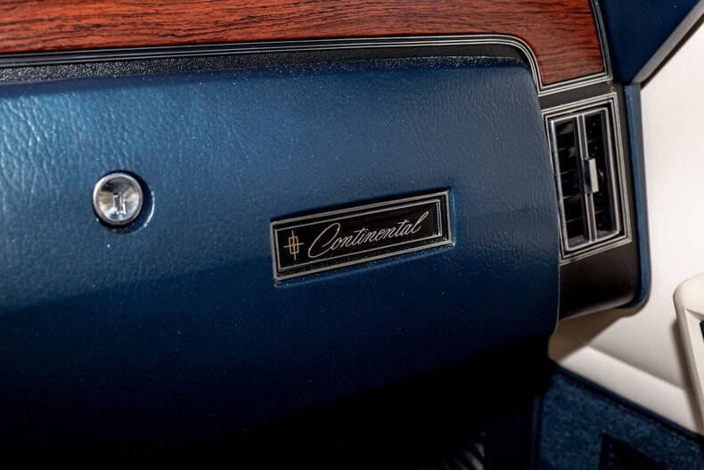 1973 Lincoln Continental