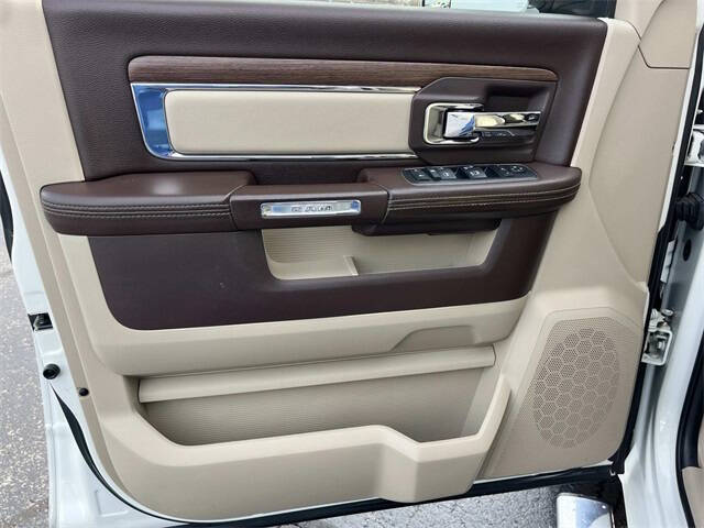 2016 RAM 3500 Laramie