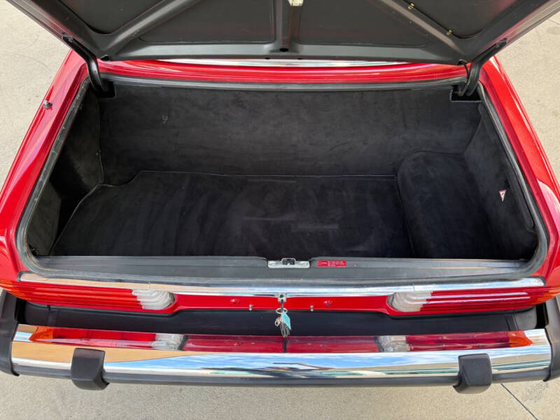 1989 Mercedes-Benz 560-Class 560 SL